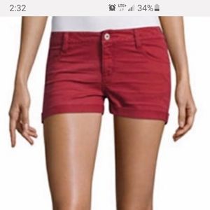NWT  Burgundy Arizona jeans shorts